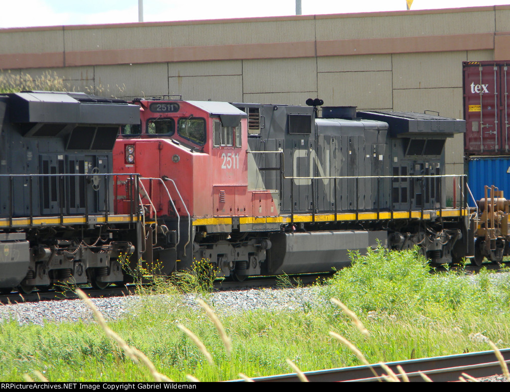 CN 2511 